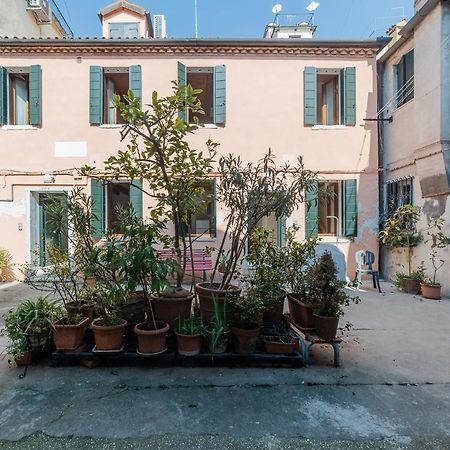 Alla Corte Venezia Esterno foto